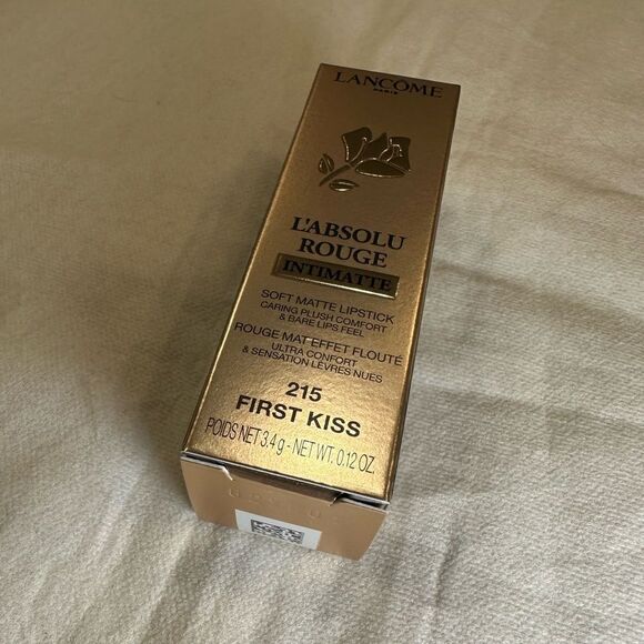 Lancôme L'Absolu Rouge Intimatte Buildable Soft Matte Lipstick Color 215 - Picture 6 of 6